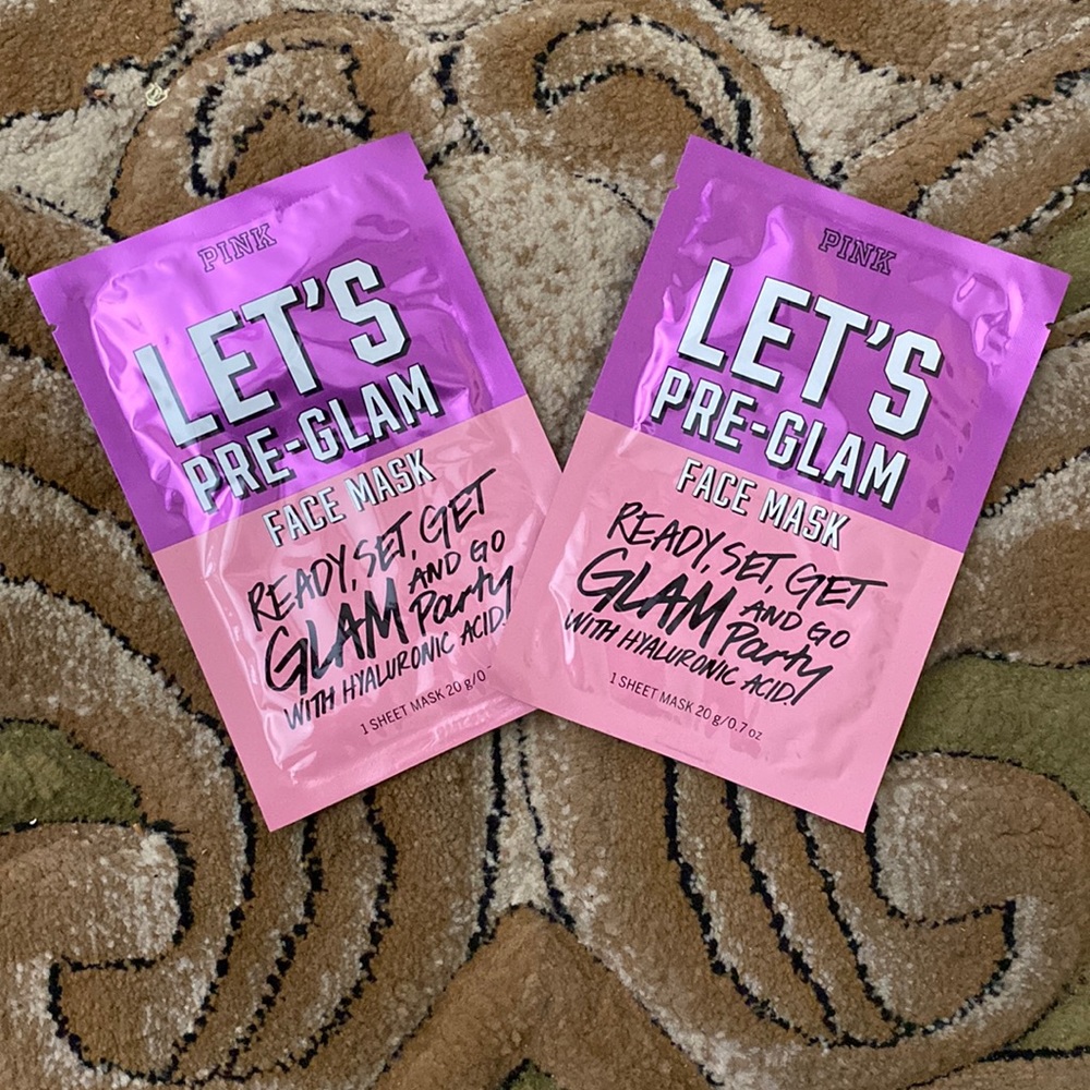 🛝Sliding down 50% New With Tag! Pink Face Mask